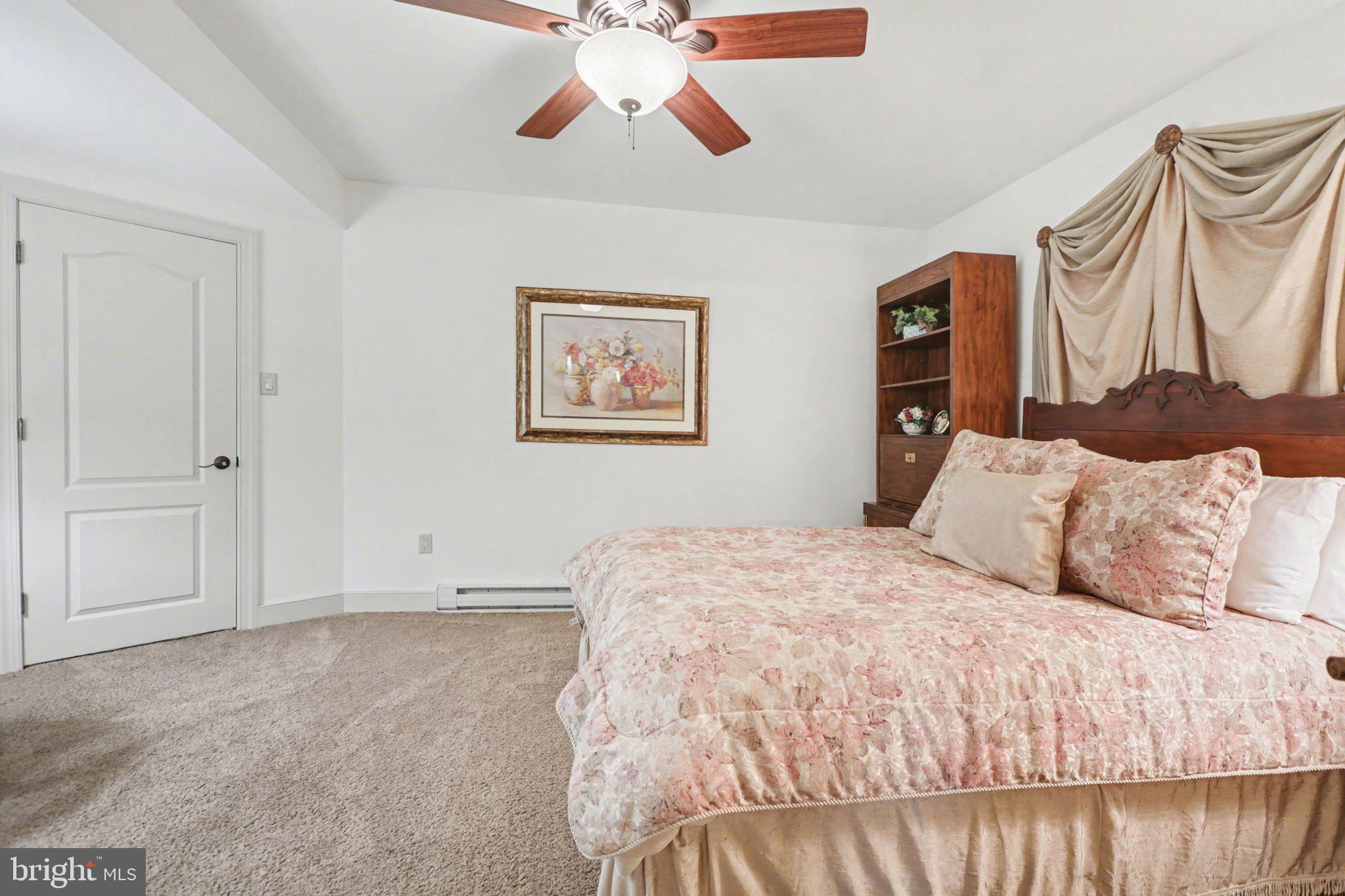 FLORIBUNDA - Residential