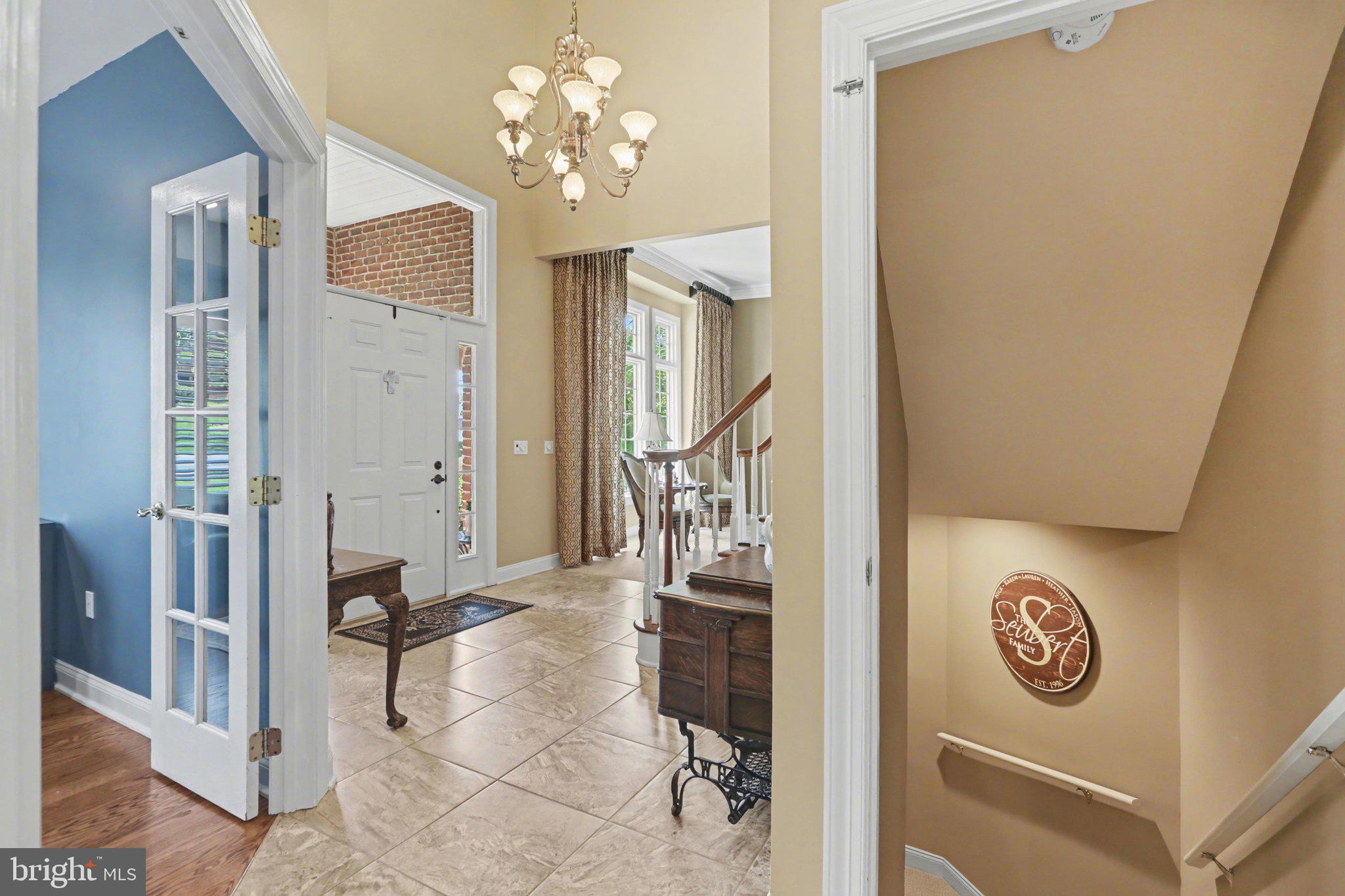 FLORIBUNDA - Residential