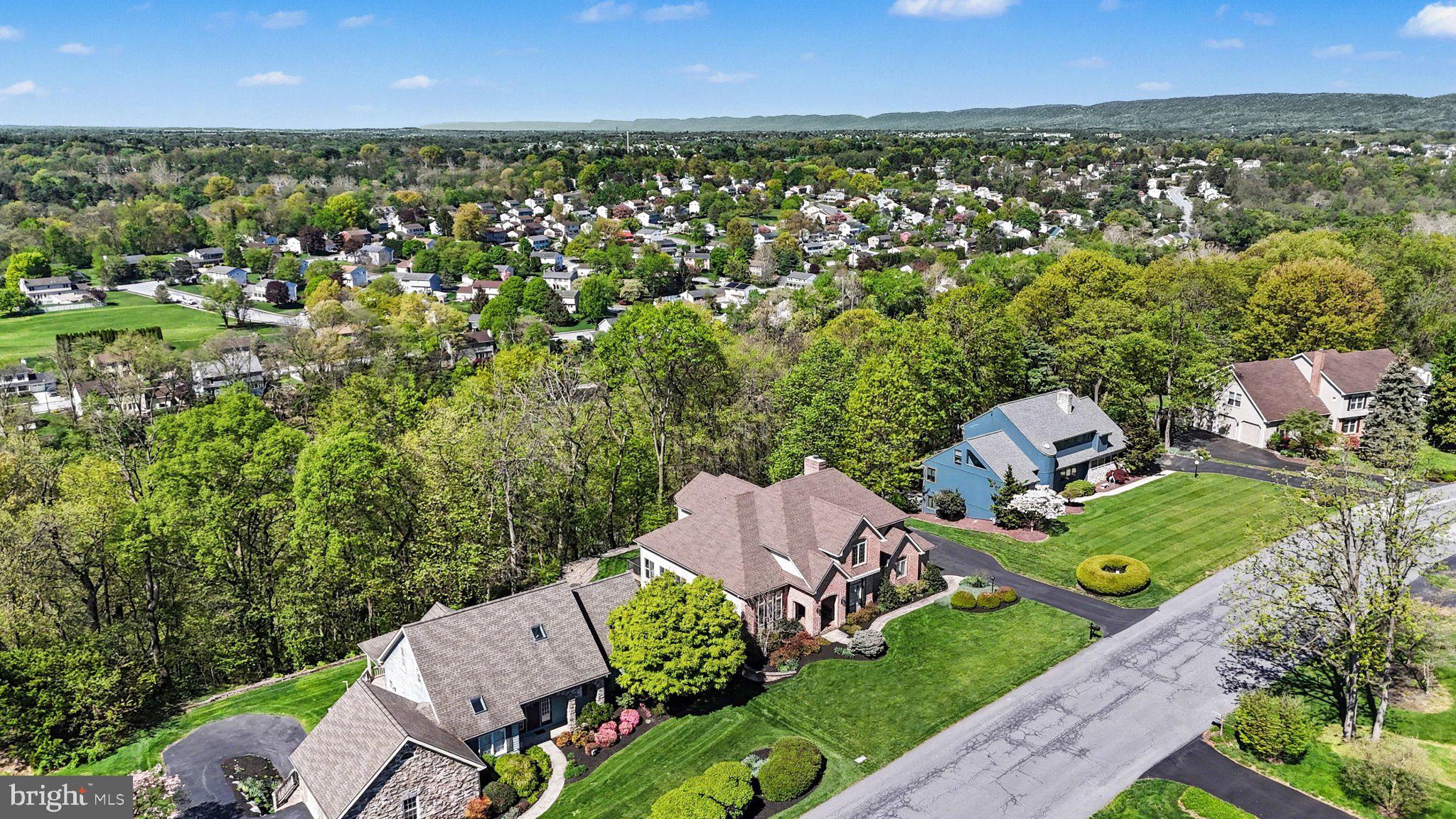 FLORIBUNDA - Residential