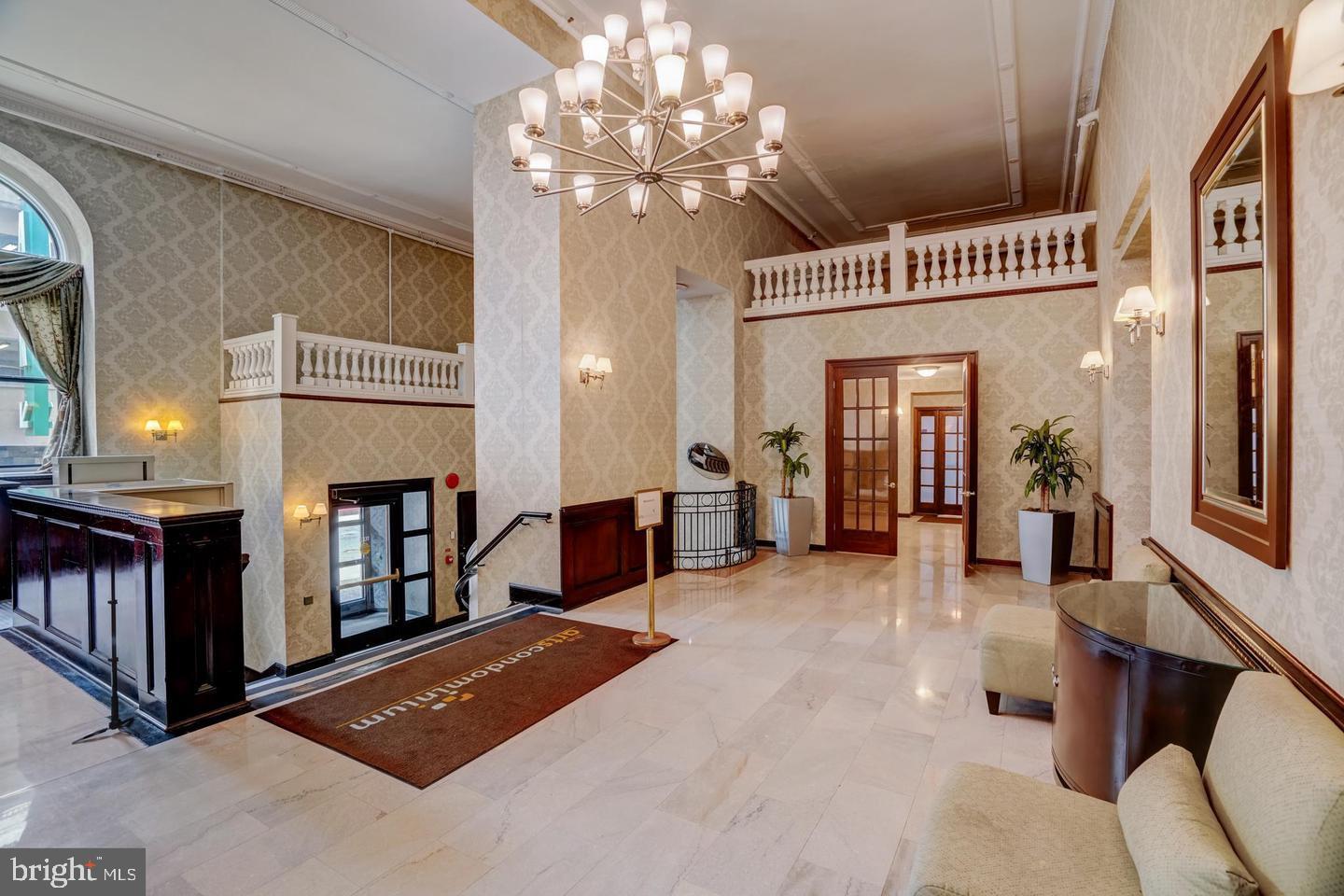 WASHINGTON SQ WEST - Residential