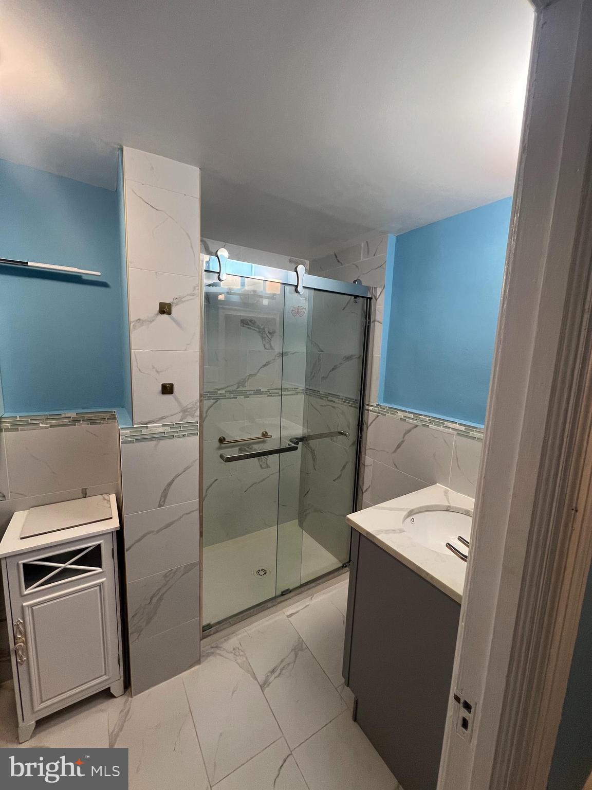 WASHINGTON SQ WEST - Residential