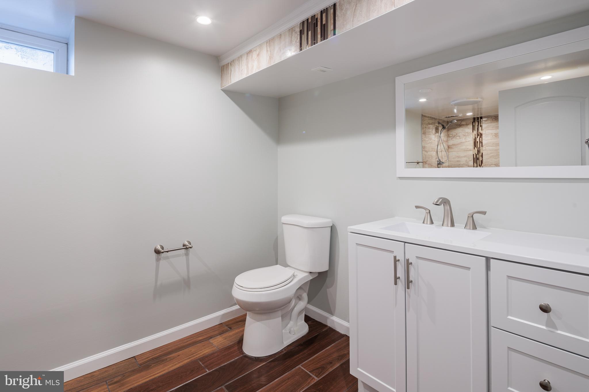 WINDSOR - Residential