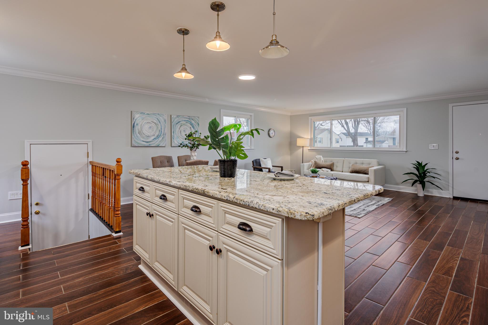 WINDSOR - Residential