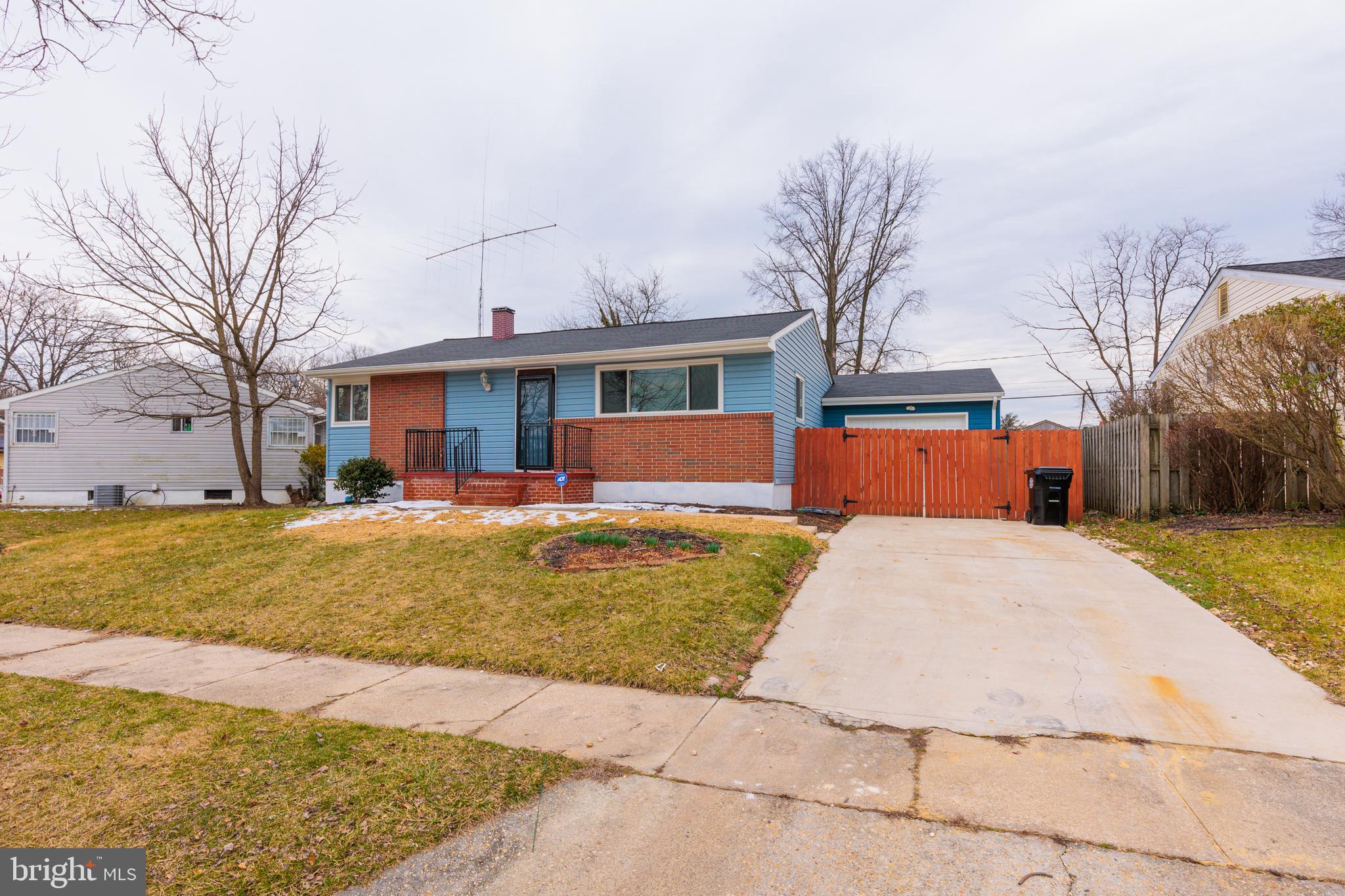 WINDSOR - Residential