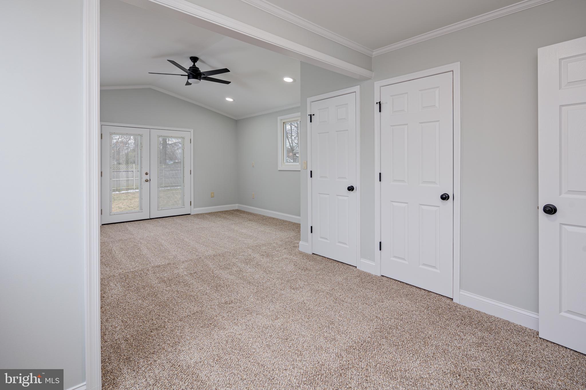 WINDSOR - Residential