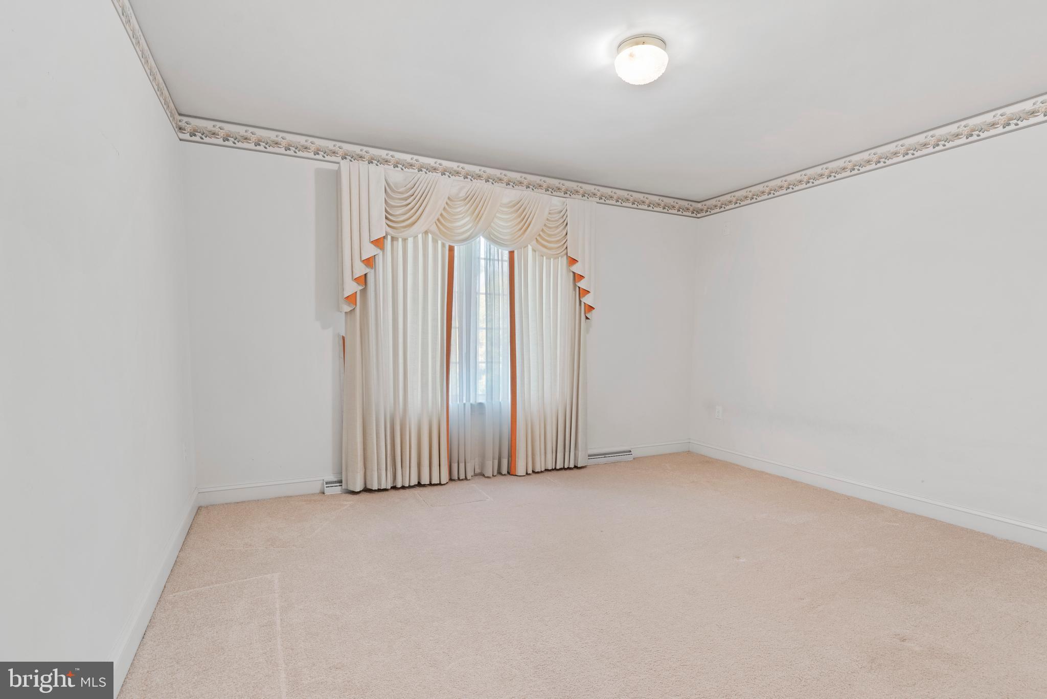 MEADOWVIEW ESTATES - Residential