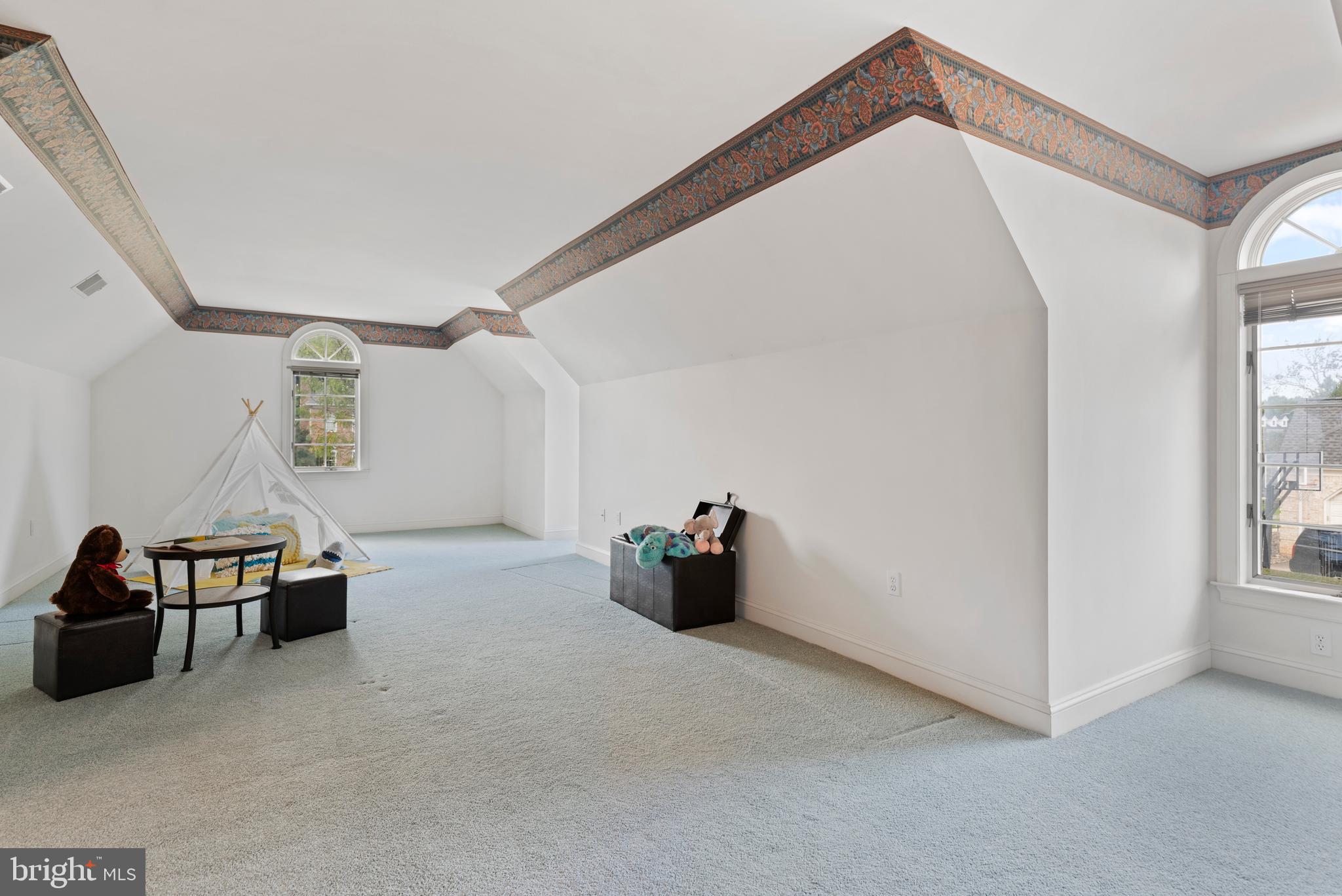 MEADOWVIEW ESTATES - Residential