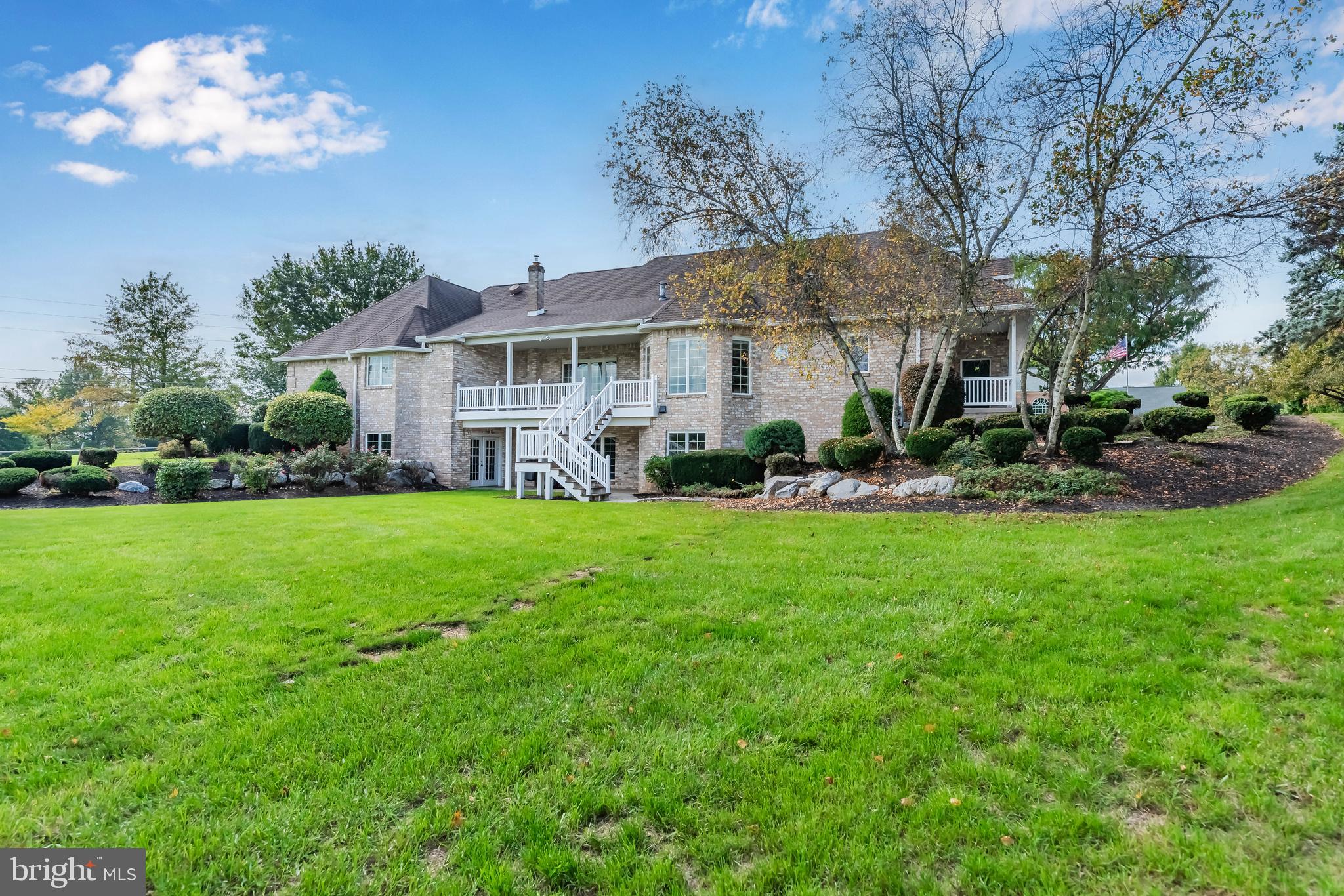 MEADOWVIEW ESTATES - Residential