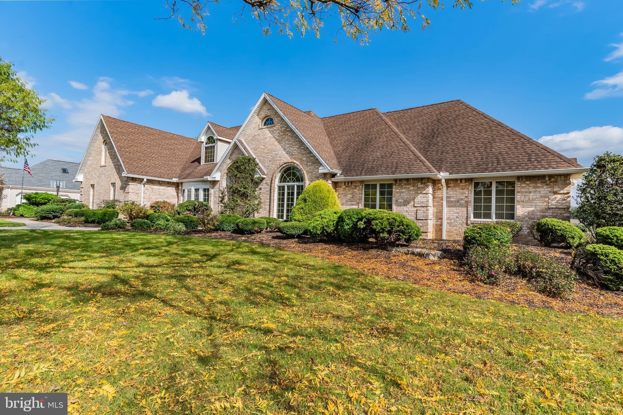 MEADOWVIEW ESTATES - Residential