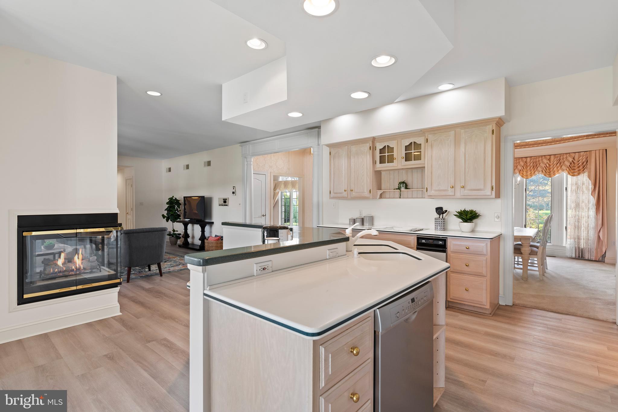 MEADOWVIEW ESTATES - Residential