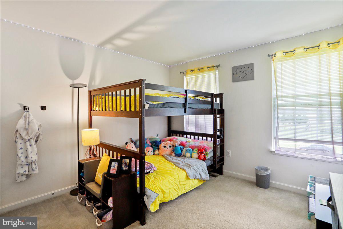 ELMWOOD FARM - Residential