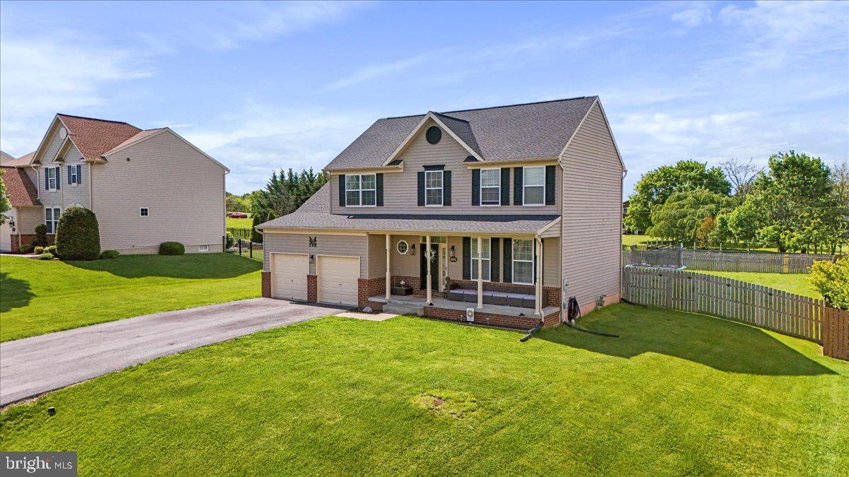 ELMWOOD FARM - Residential