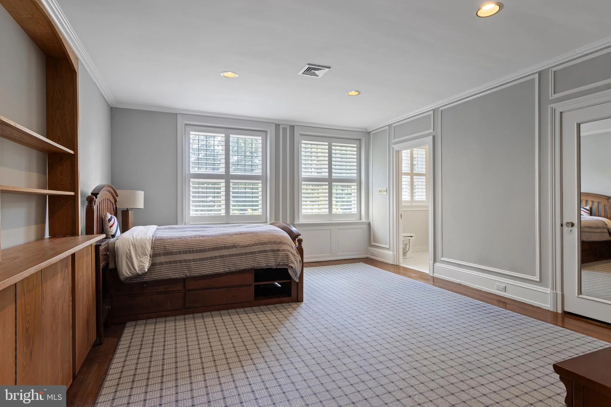 Villanova, Pennsylvania 19085, United States, 6 Bedrooms Bedrooms, ,8 BathroomsBathrooms,Residential,Active,216041