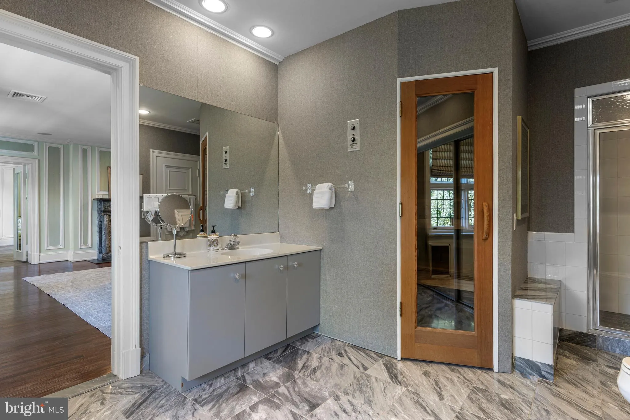 Villanova, Pennsylvania 19085, United States, 6 Bedrooms Bedrooms, ,8 BathroomsBathrooms,Residential,Active,216041