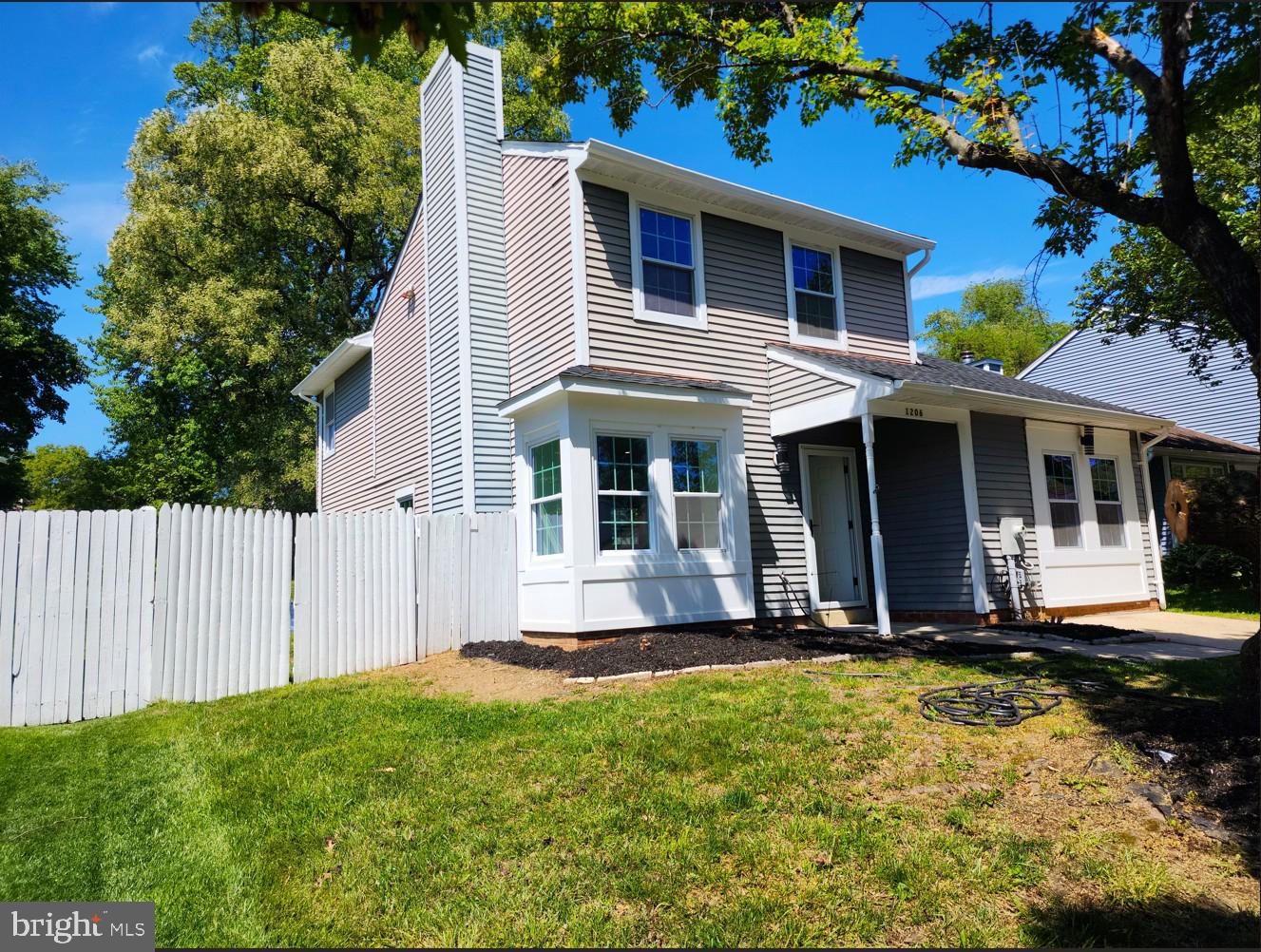 RIVERSIDE - Residential