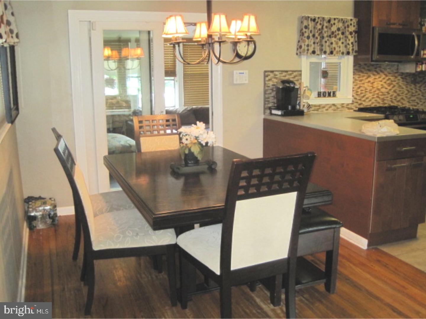 PLYMOUTH HILLS - Residential
