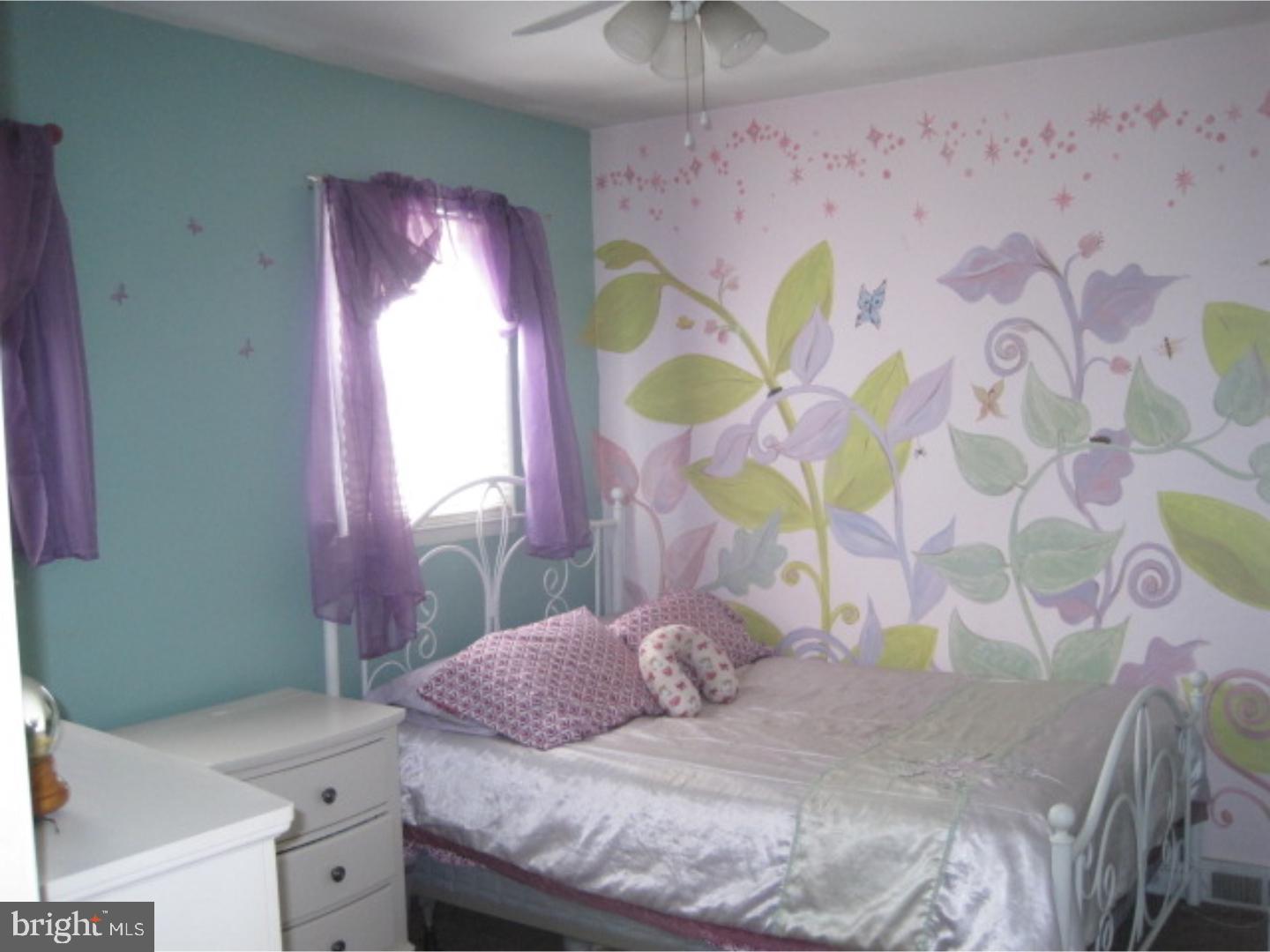 PLYMOUTH HILLS - Residential