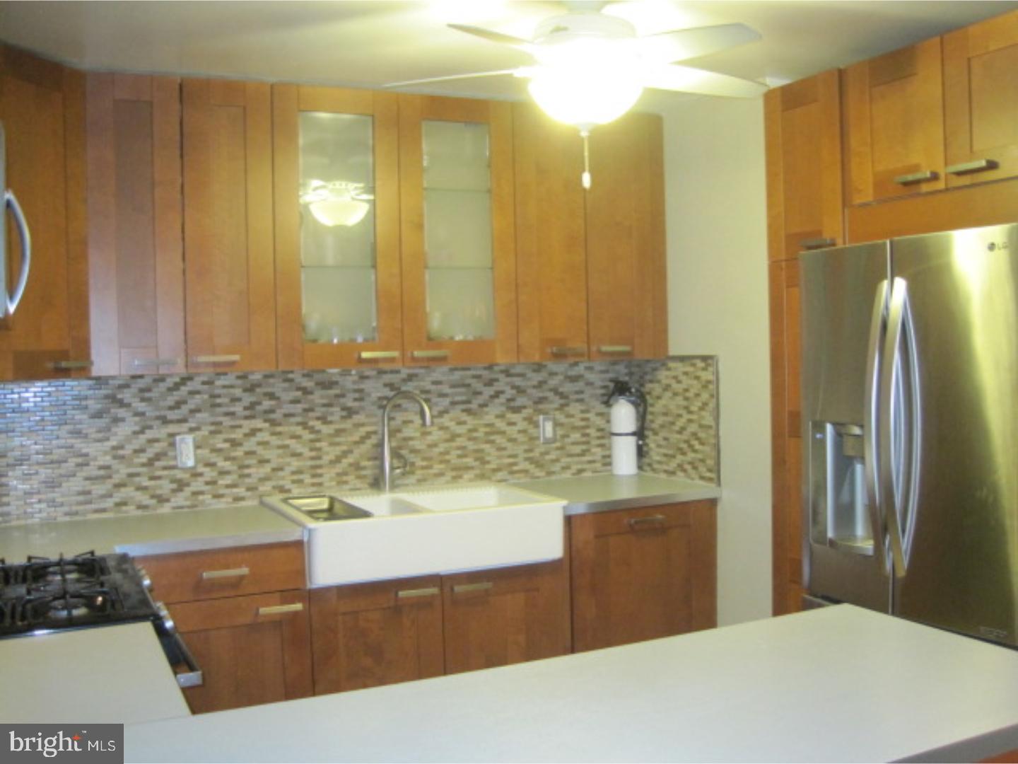 PLYMOUTH HILLS - Residential
