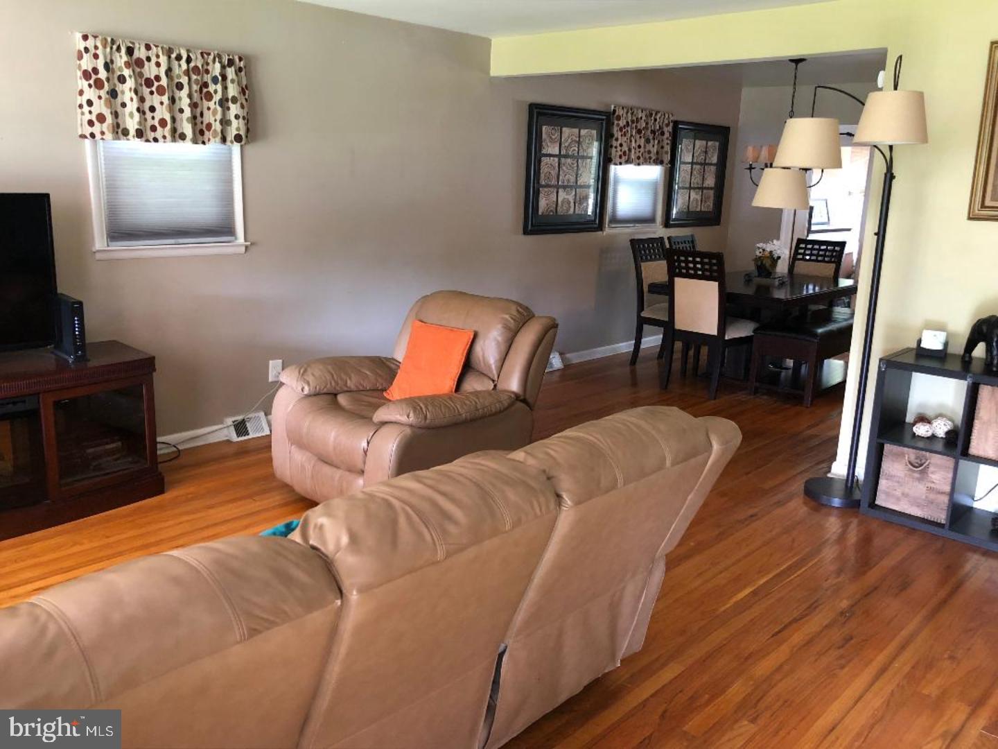 PLYMOUTH HILLS - Residential