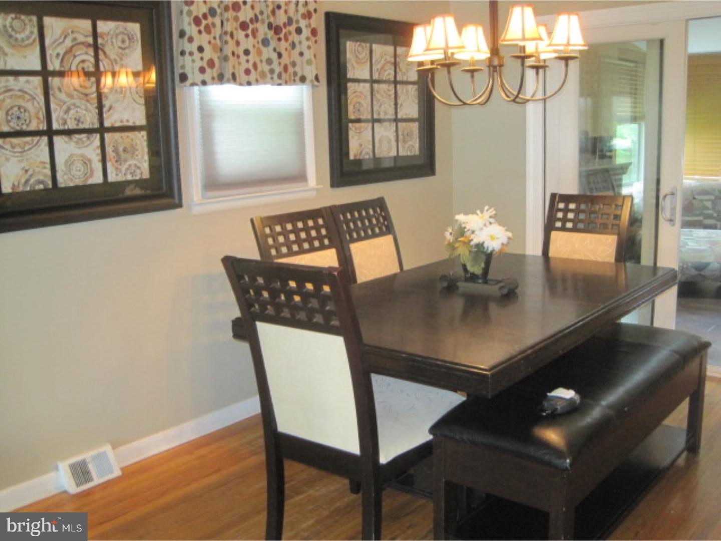 PLYMOUTH HILLS - Residential