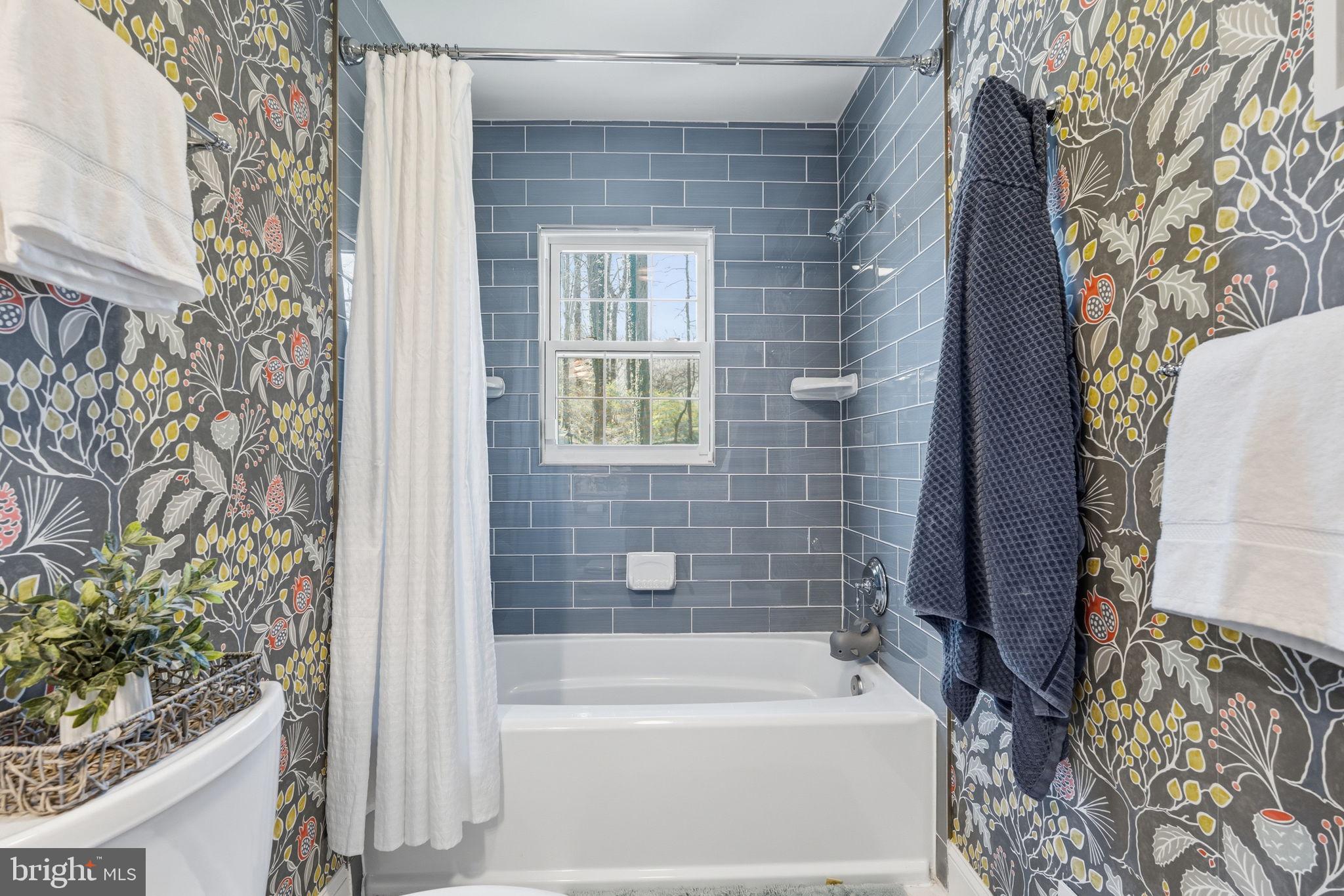 HILLBROOK FOREST - Residential