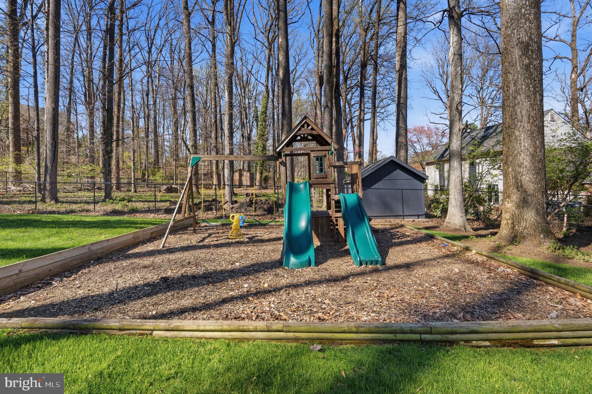 HILLBROOK FOREST - Residential