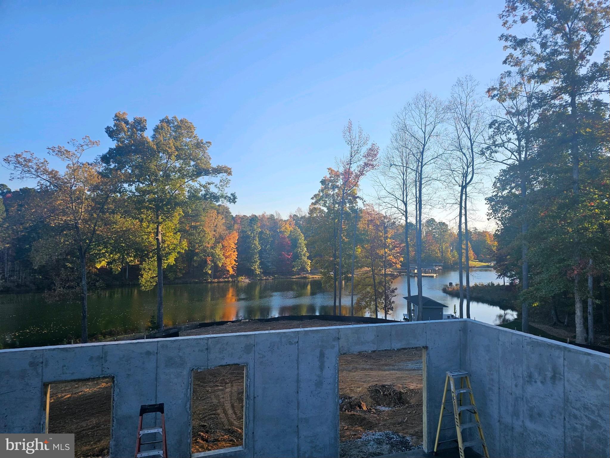 THE WATERS AT LAKE ANNA - Residential