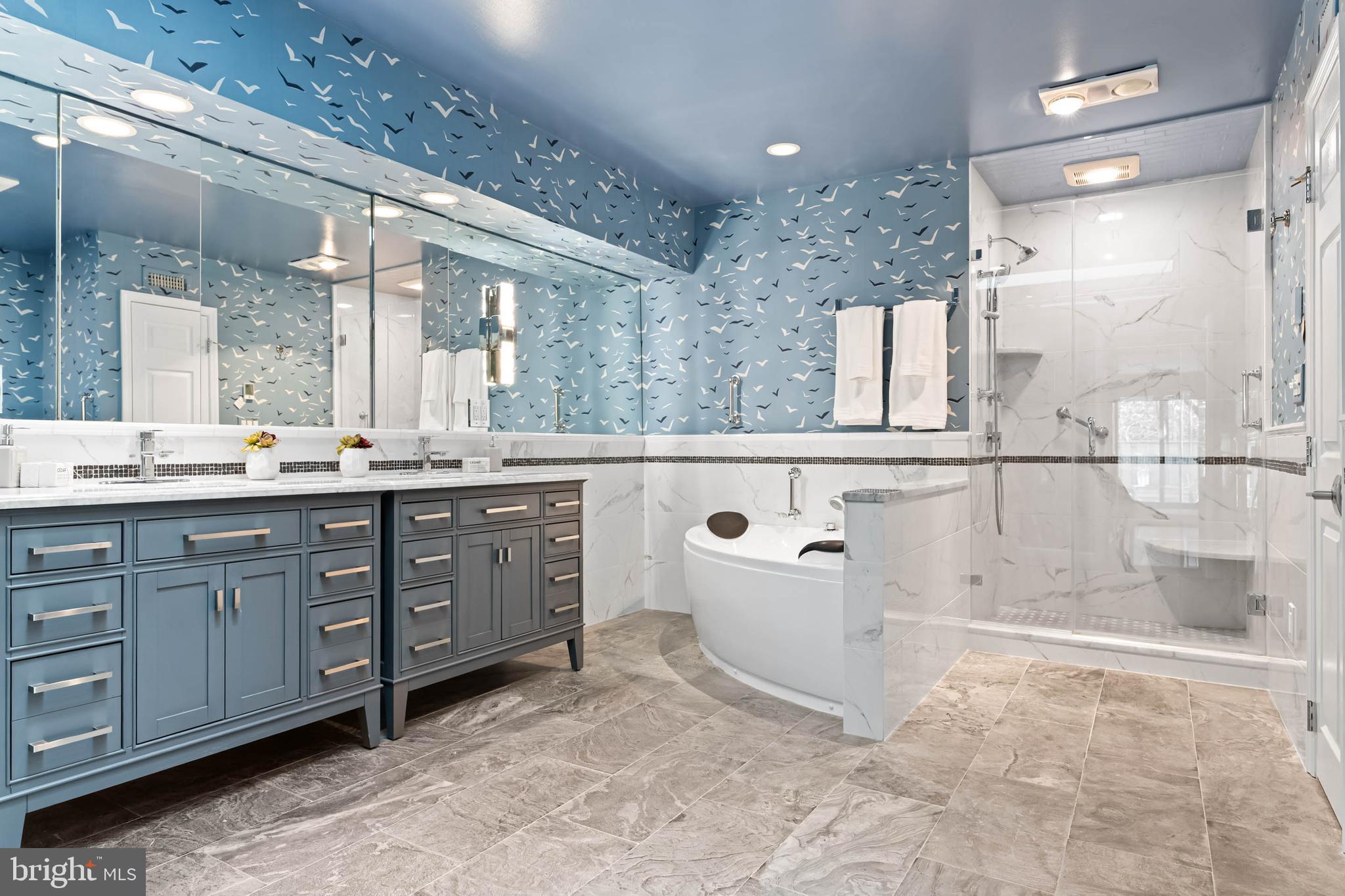 HERMITAGE - Residential