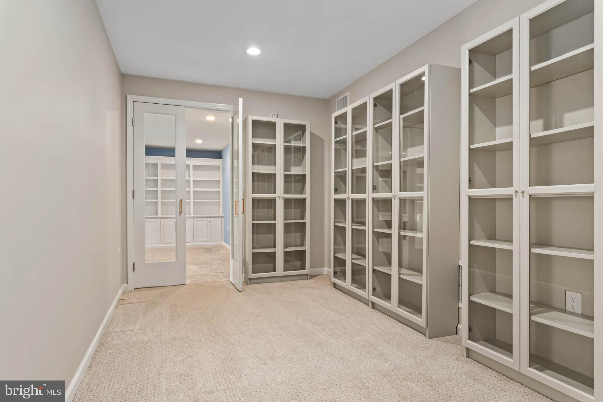 HERMITAGE - Residential