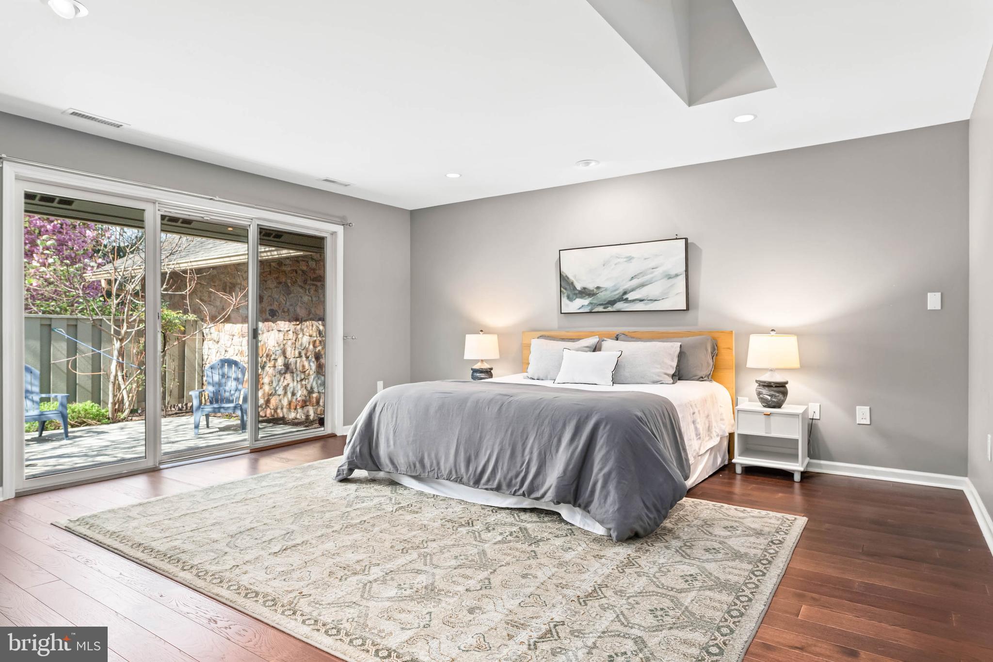 HERMITAGE - Residential