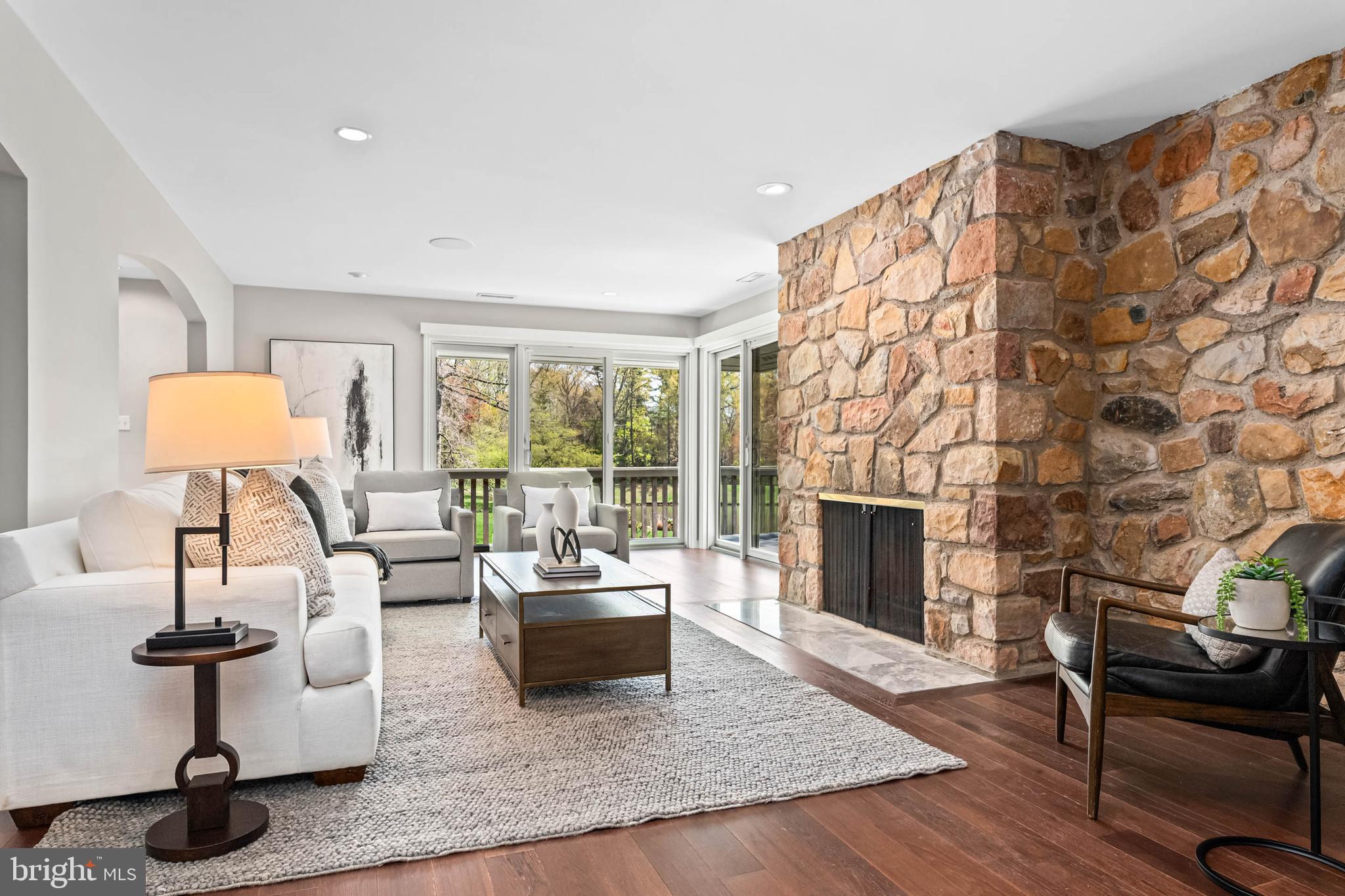 HERMITAGE - Residential