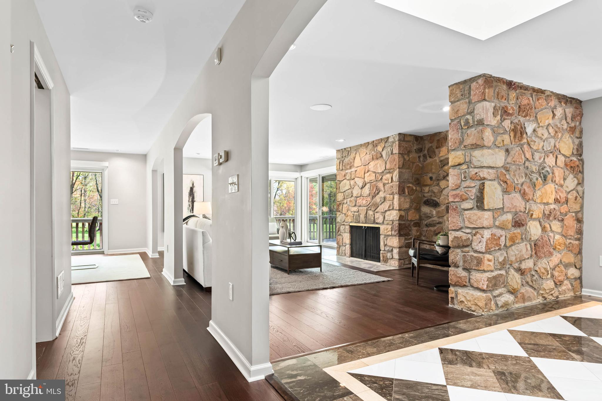 HERMITAGE - Residential