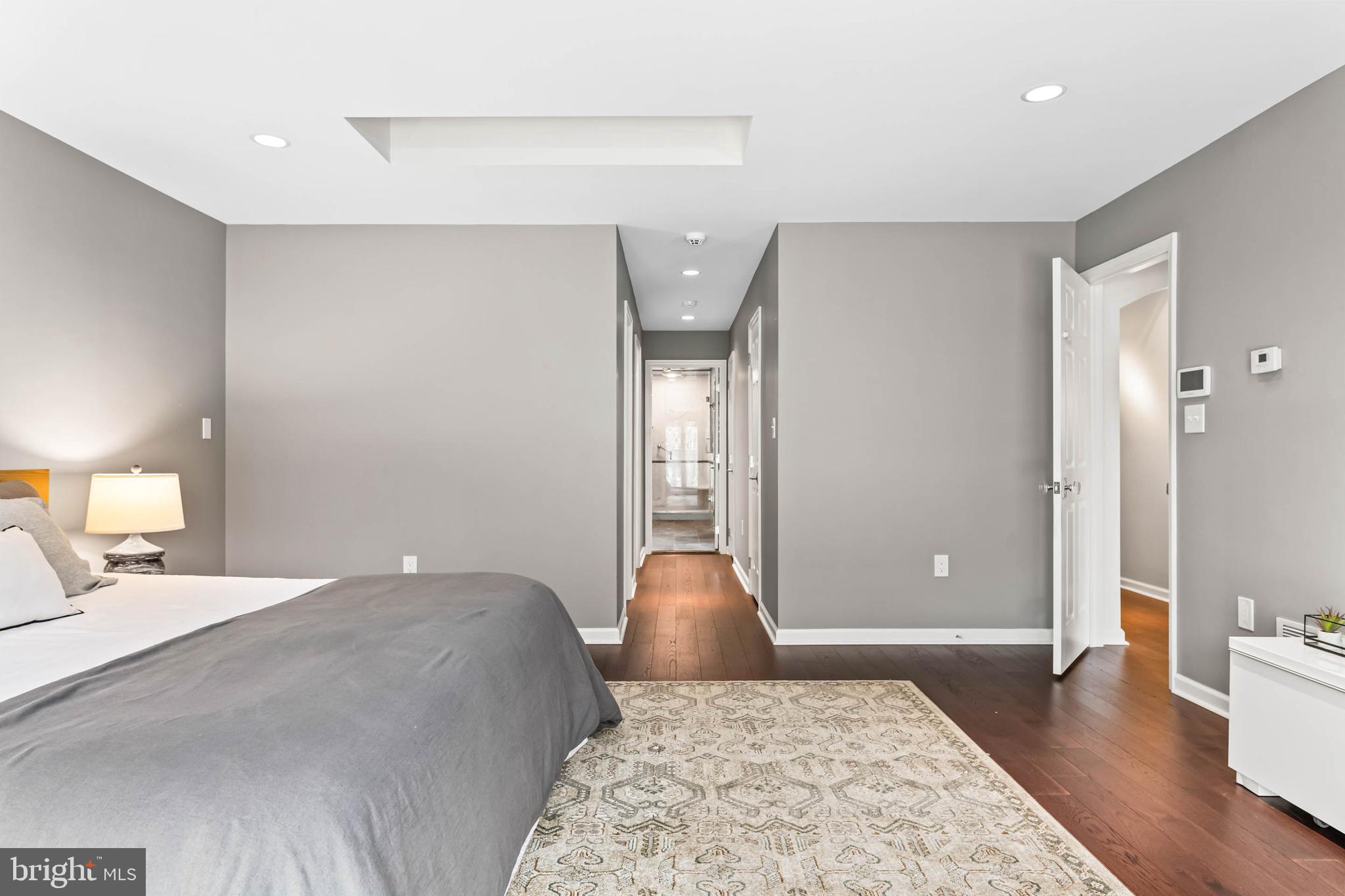 HERMITAGE - Residential