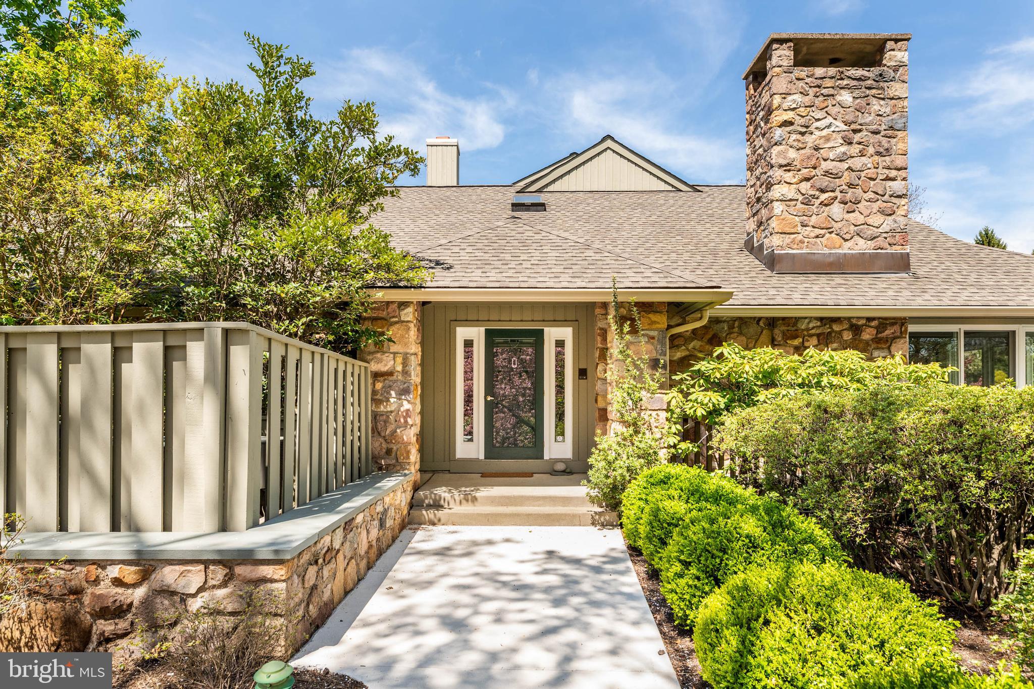 HERMITAGE - Residential