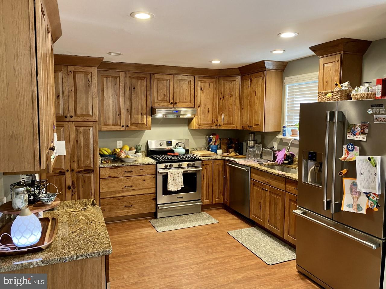 KINGS PARK WEST - Residential Lease