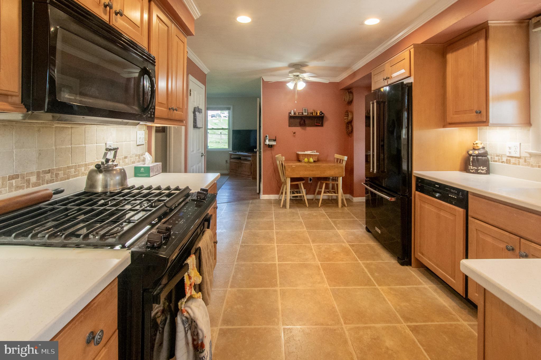 TWIN BRIDGE FARM - Residential