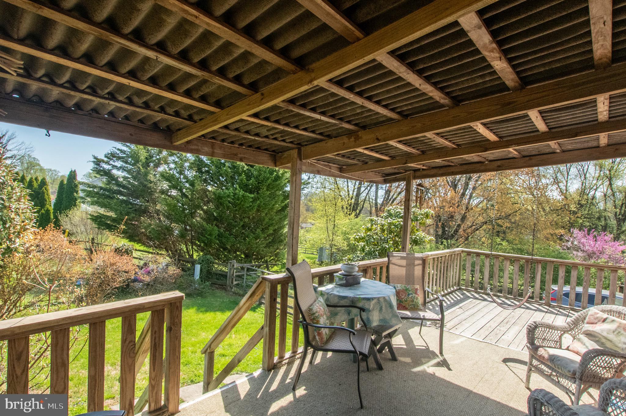 TWIN BRIDGE FARM - Residential