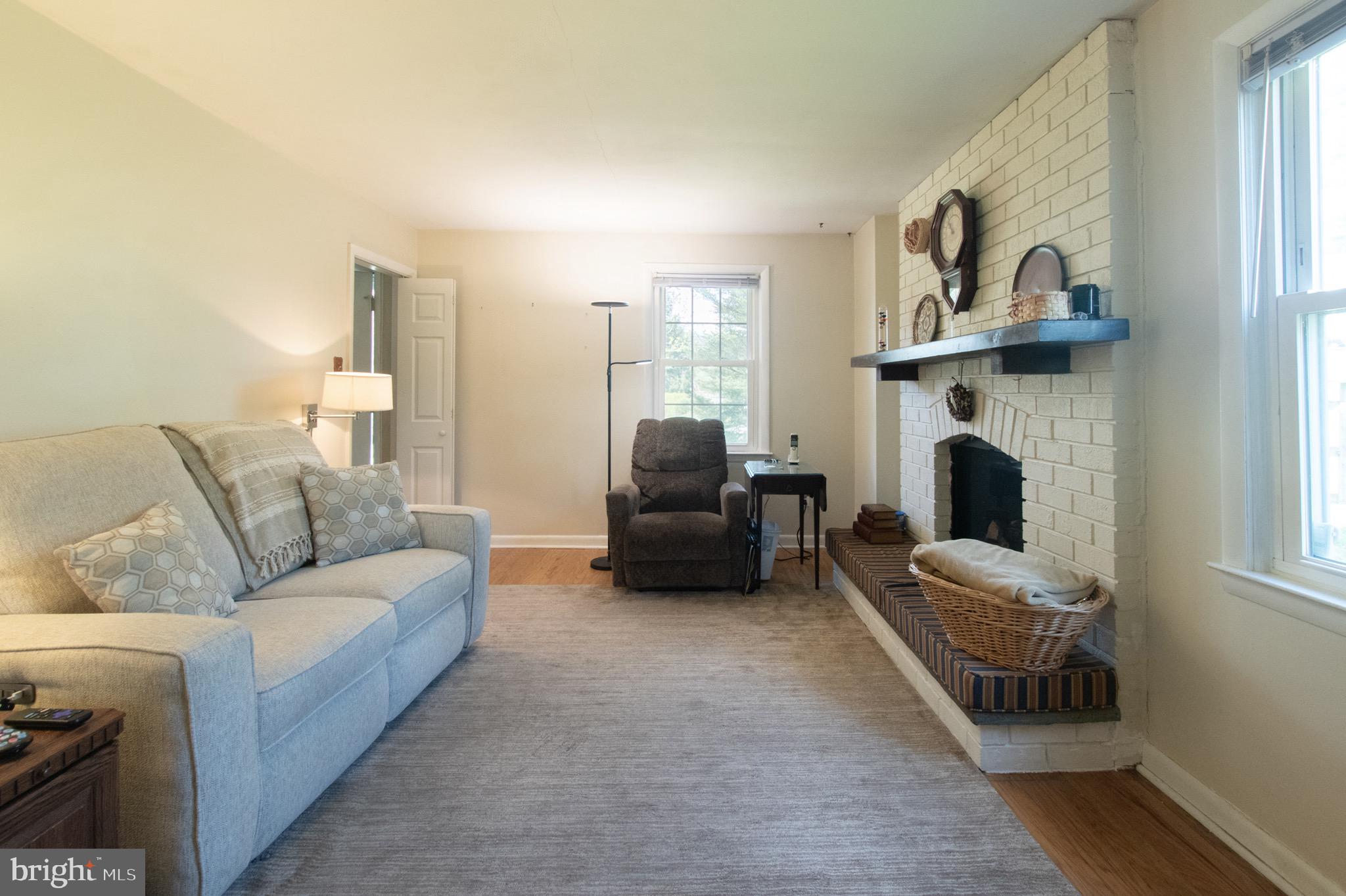 TWIN BRIDGE FARM - Residential