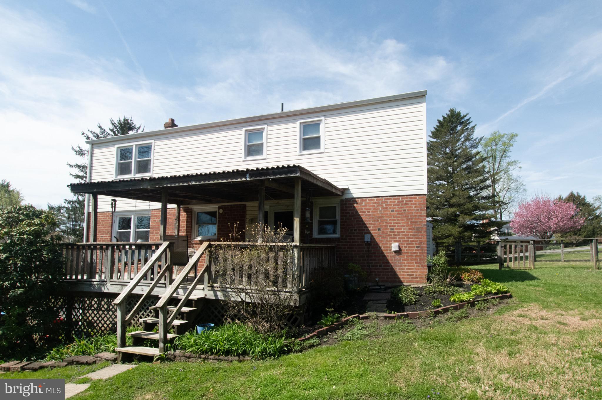TWIN BRIDGE FARM - Residential