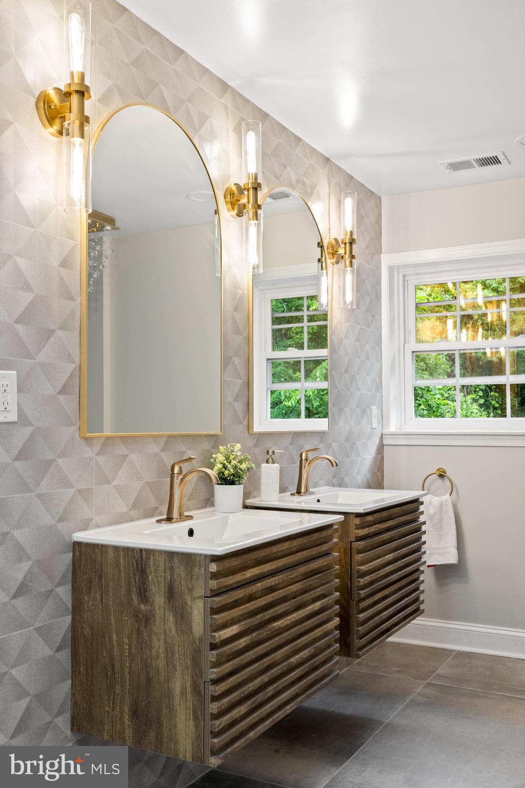 ASHBURTON - Residential