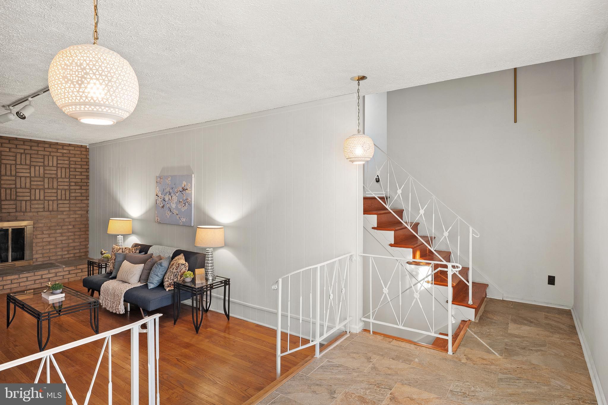 BROOKWOOD - Residential