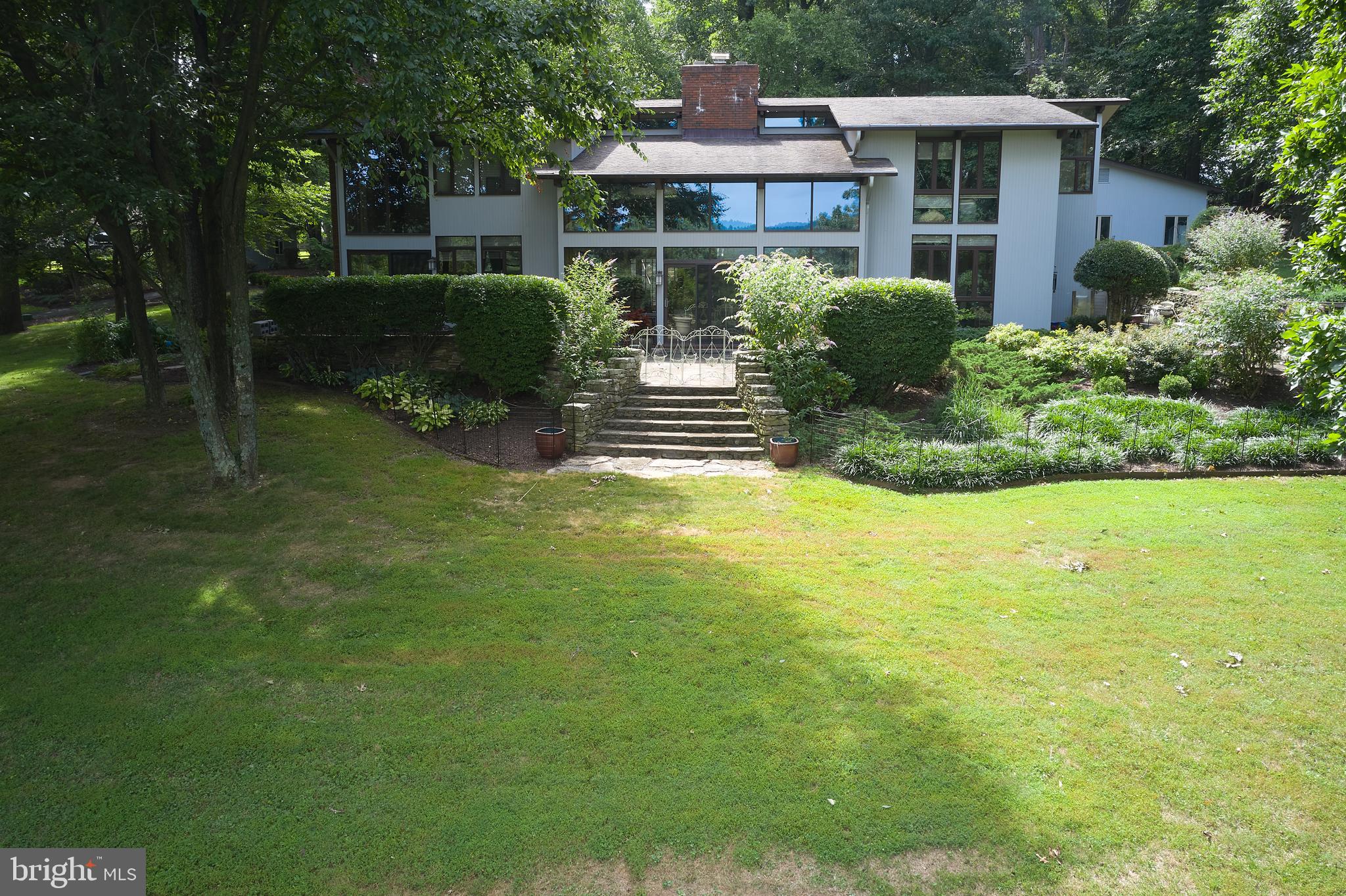 BARNESVILLE OUTSIDE - Residential