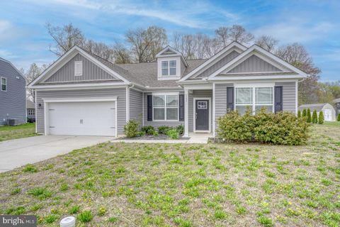 Homes For Rent - 183 Clear Stream Drive<br/> DOVER, DE 19904