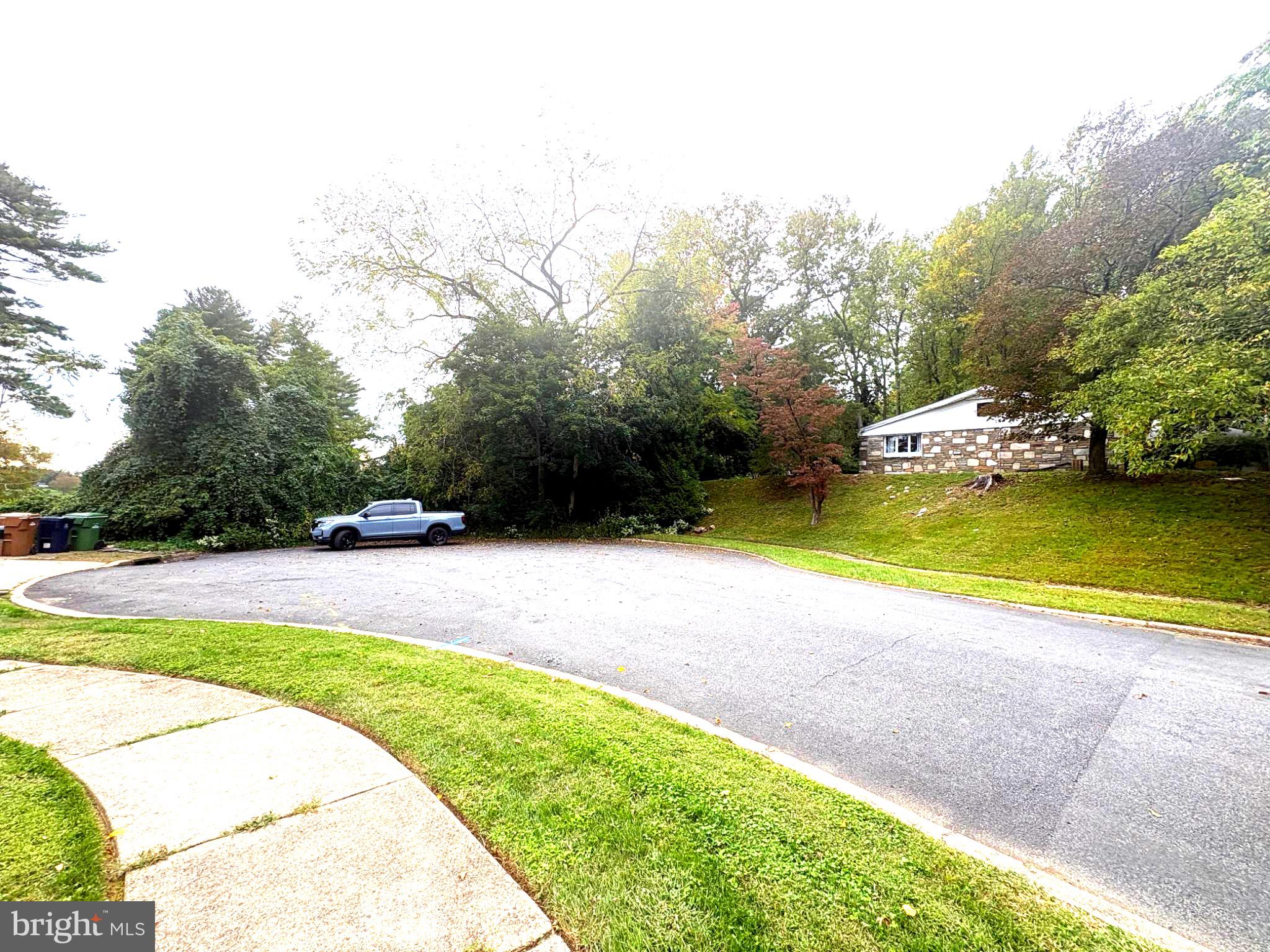 500 MARTIN LANE