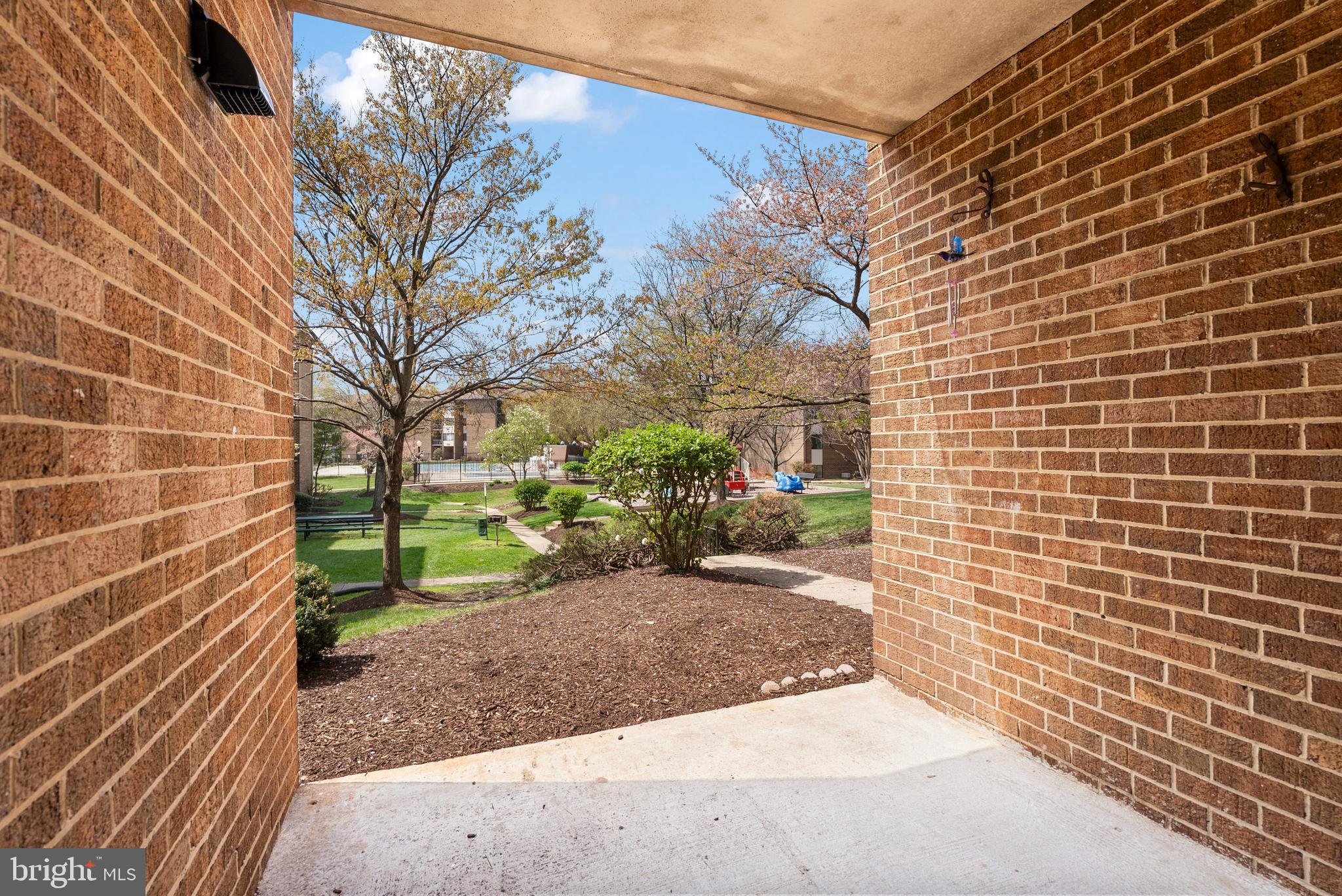 CHERRY GLEN CONDOS - Residential