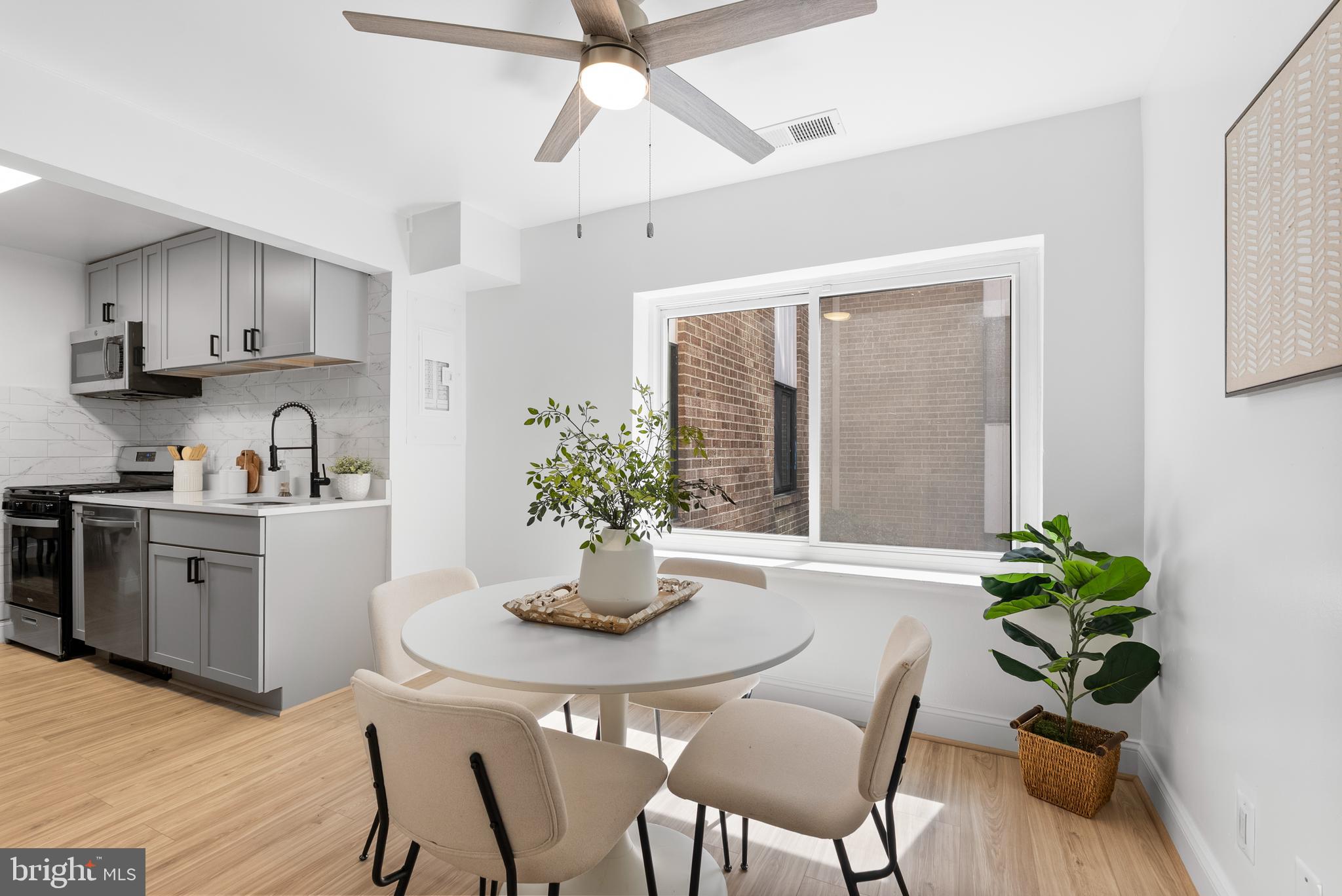 CHERRY GLEN CONDOS - Residential