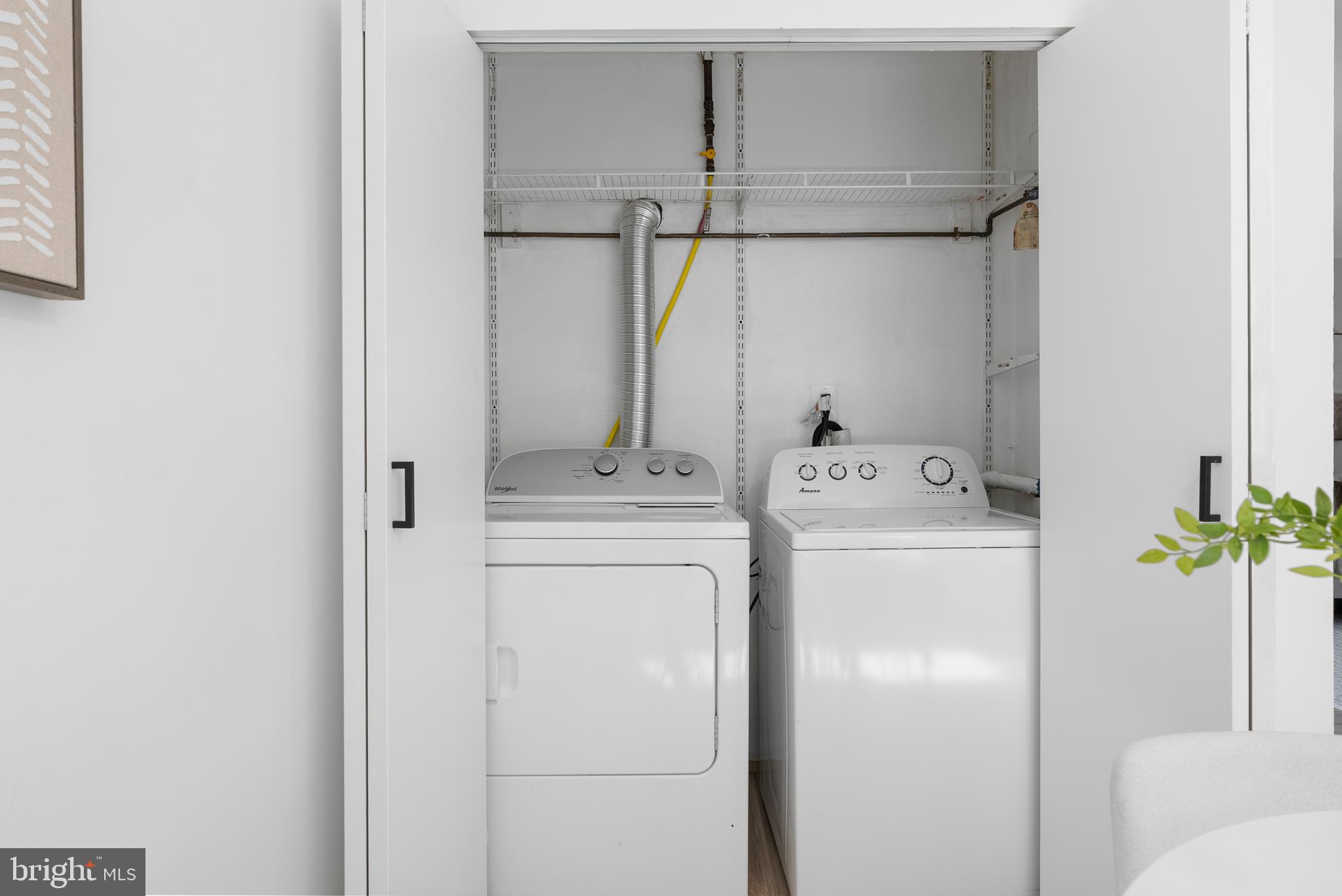 CHERRY GLEN CONDOS - Residential