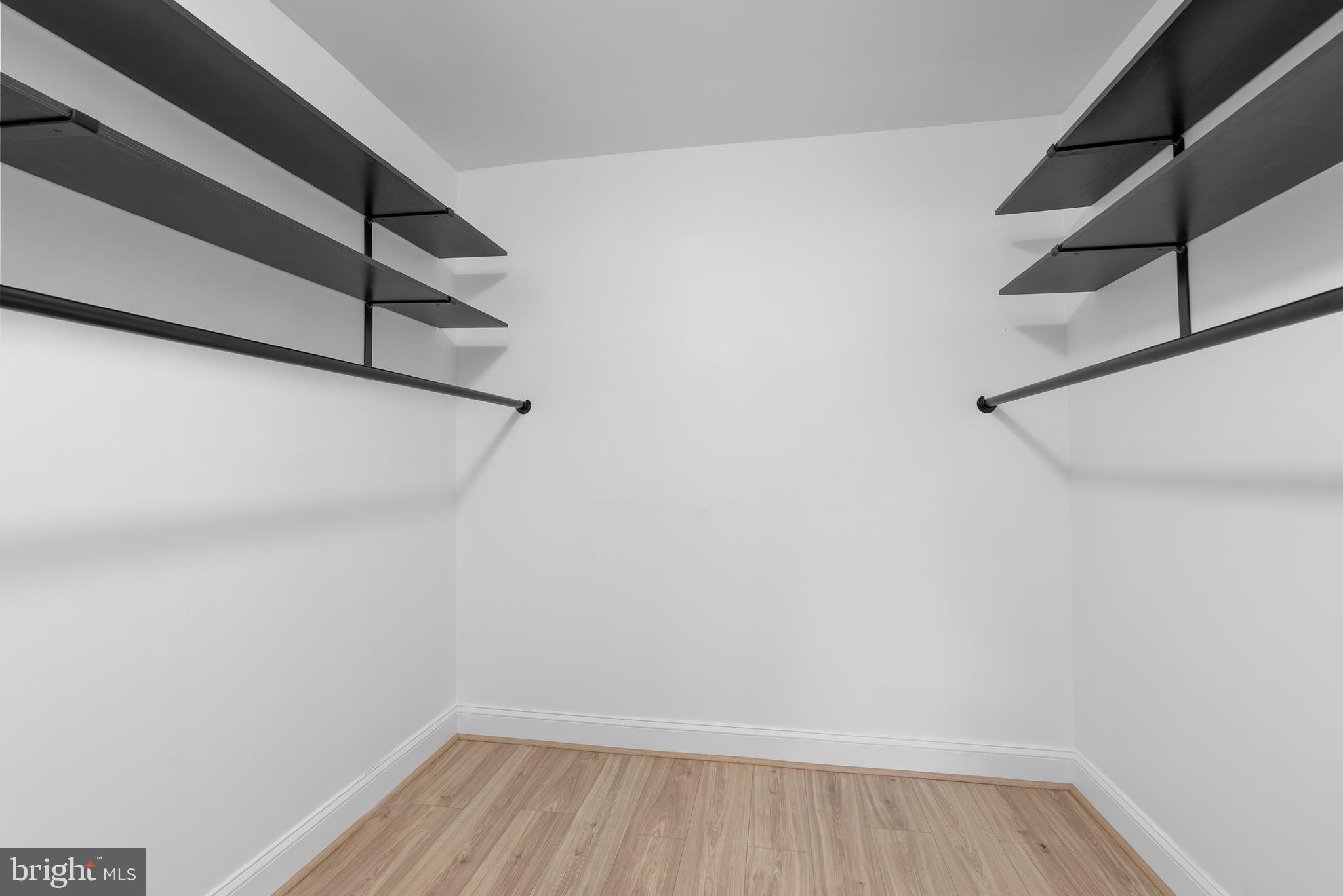 CHERRY GLEN CONDOS - Residential