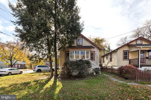 133 S LAFAYETTE AVENUE MORRISVILLE PA 19067