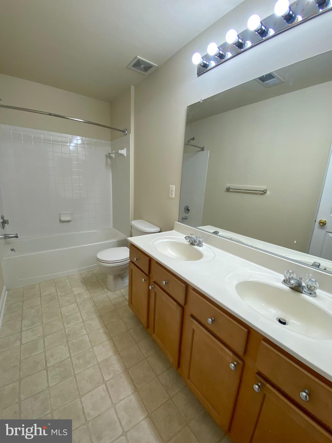 IDLEWILD - Residential Lease